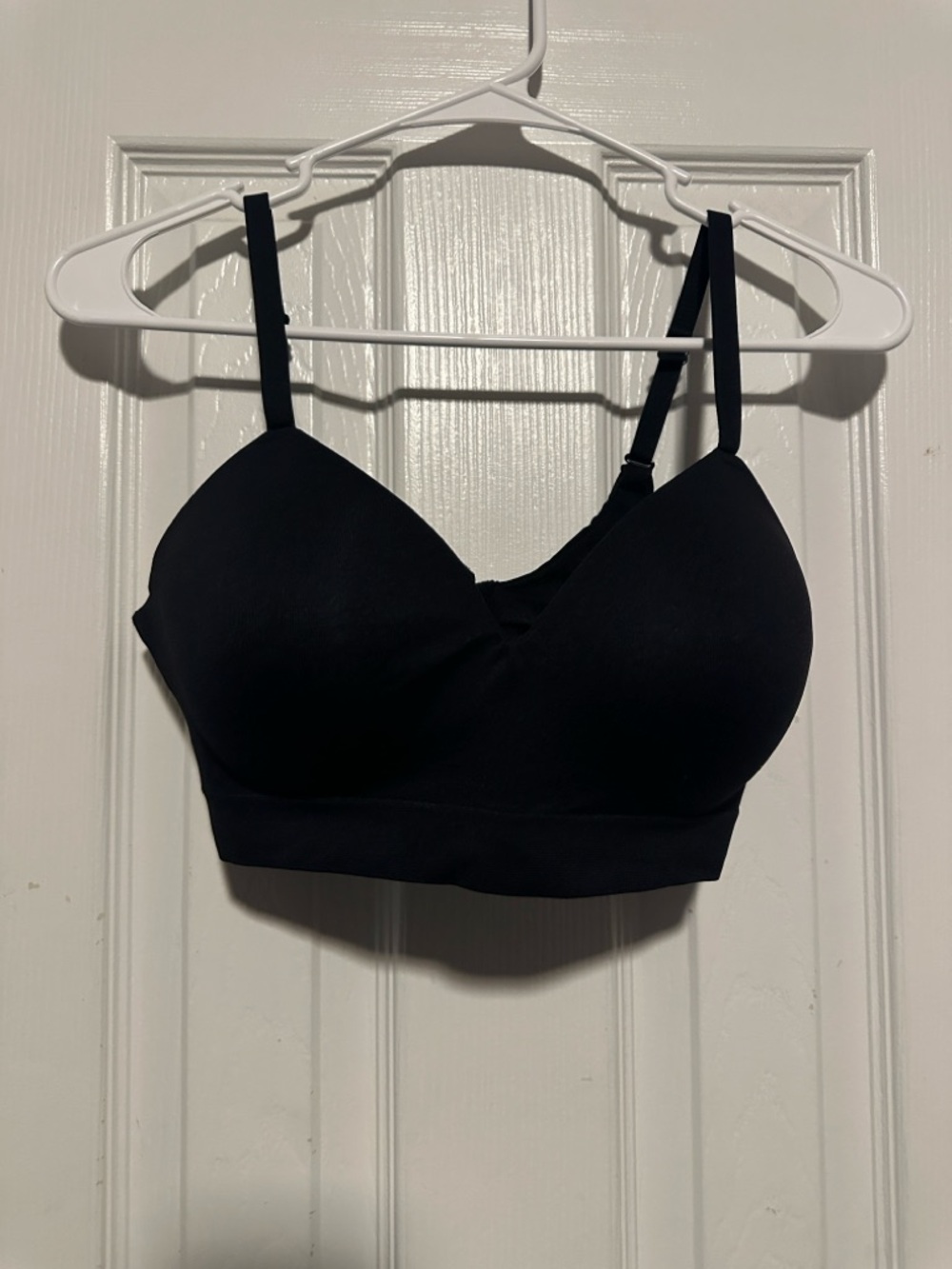 Truekind Smooth Black Seamless Padded Bralette with Adjustable Straps